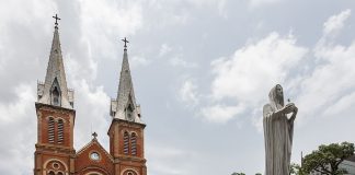 Dịch vụ ship COD bưu điện tại quận 1 tp Hồ Chí Minh giá rẻ, nhanh chóng