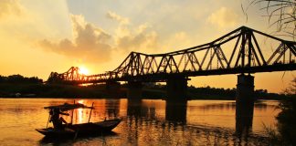 Dịch vụ ship cod giá rẻ, uy tín quận Long Biên của EMS Việt Nam