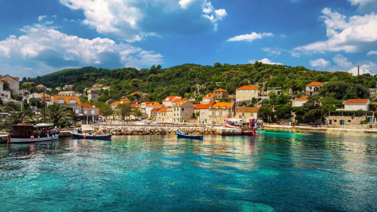 Dịch vụ chuyển phát nhanh Hà Nội đi Croatia