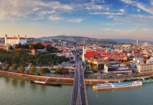 Dịch vụ chuyển phát nhanh Hồ Chí Minh đi Slovakia an toàn – nhanh chóng – giá rẻ Dịch vụ chuyển phát nhanh đi Slovakia giá rẻ.