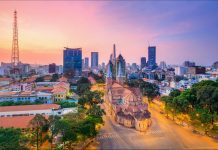 Dịch vụ chuyển phát hỏa tốc từ Sài Gòn đi Hà Nội đảm bảo, uy tín, nhanh chóng Dịch vụ chuyển phát hỏa tốc từ Sài Gòn đi Hà Nội đảm bảo, uy tín, nhanh chóng