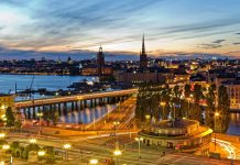 Chuyển phát nhanh đi Thụy Điển uy tín tại EMSVietnam Chuyển phát nhanh đi Thụy Điển uy tín tại EMSVietnam