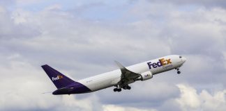 Vận chuyển hàng đi Nhật giá rẻ ngay hôm nay! Chuyển phát nhanh FedEx nhanh chóng dễ dàng