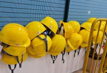 Vận chuyển ma nơ canh bảo hộ lao động ra nước ngoài tại EMSVietnam Vận chuyển ma nơ canh bảo hộ lao động ra nước ngoài tại EMSVietnam