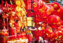 Gửi quà Tết với giá cước siêu rẻ đi Michigan bà con cô bác ơi! Gửi quà Tết nguyên đán đi Michigan nhanh chóng tiết kiệm ngay thôi nào