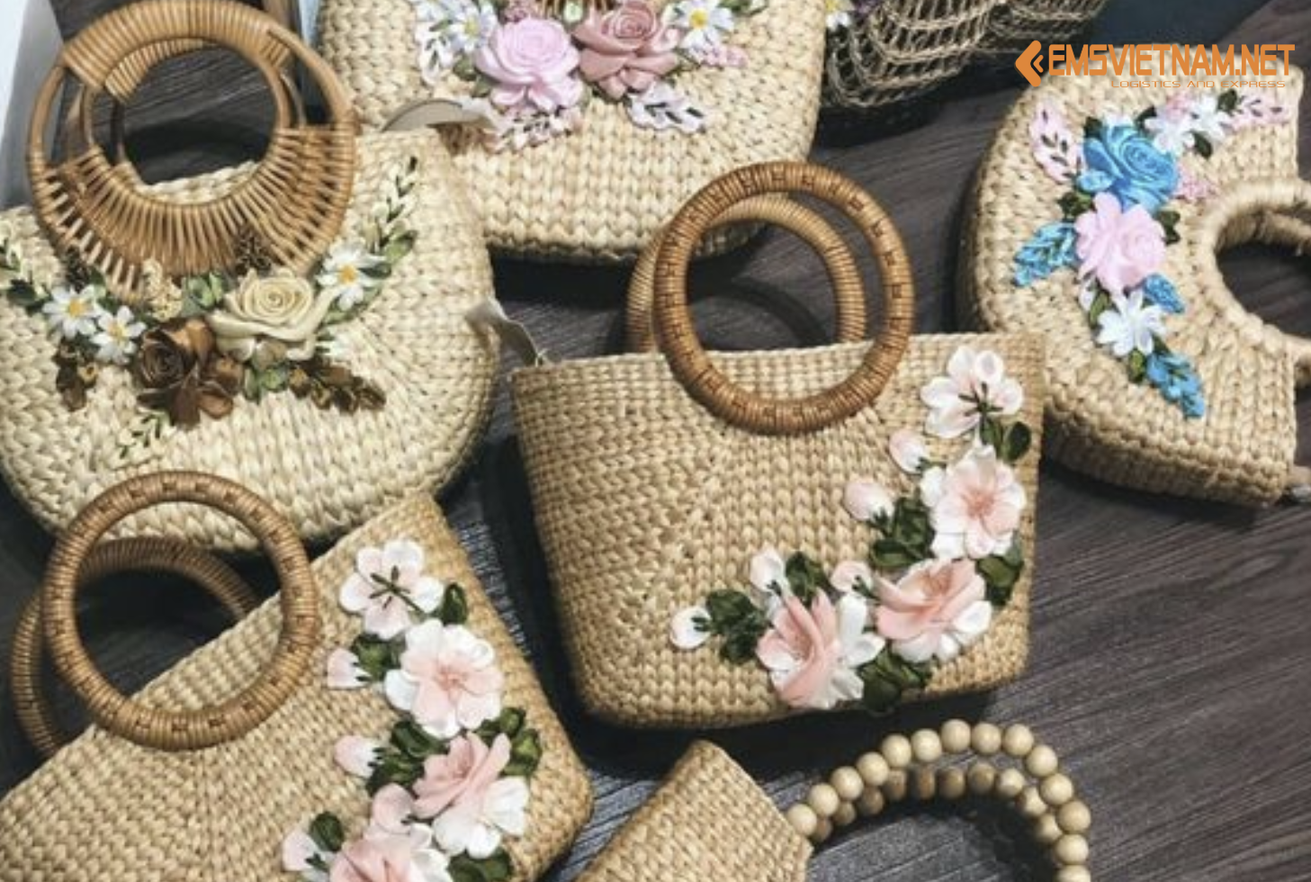 VẬN CHUYỂN SẢN PHẨM TÚI XÁCH THỦ CÔNG TỪ VIỆT NAM SANG MỸ