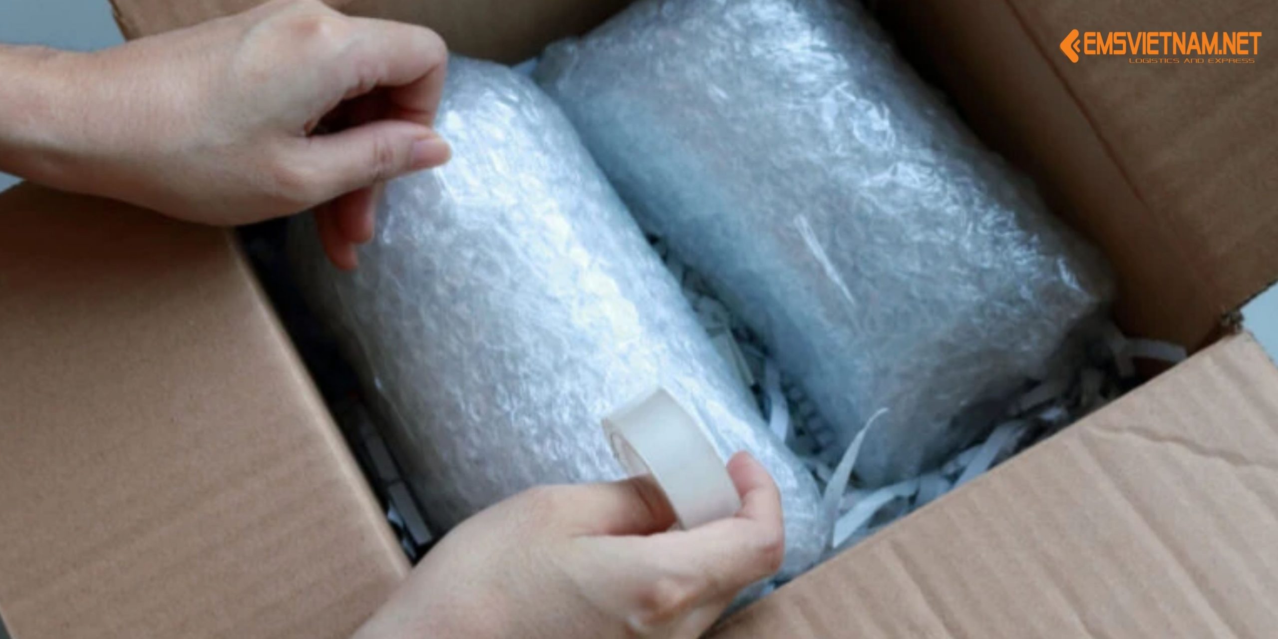 Những lưu ý quan trọng khi gửi hàng đi quốc tế để tránh bị giữ – trả hàng – phát sinh phí