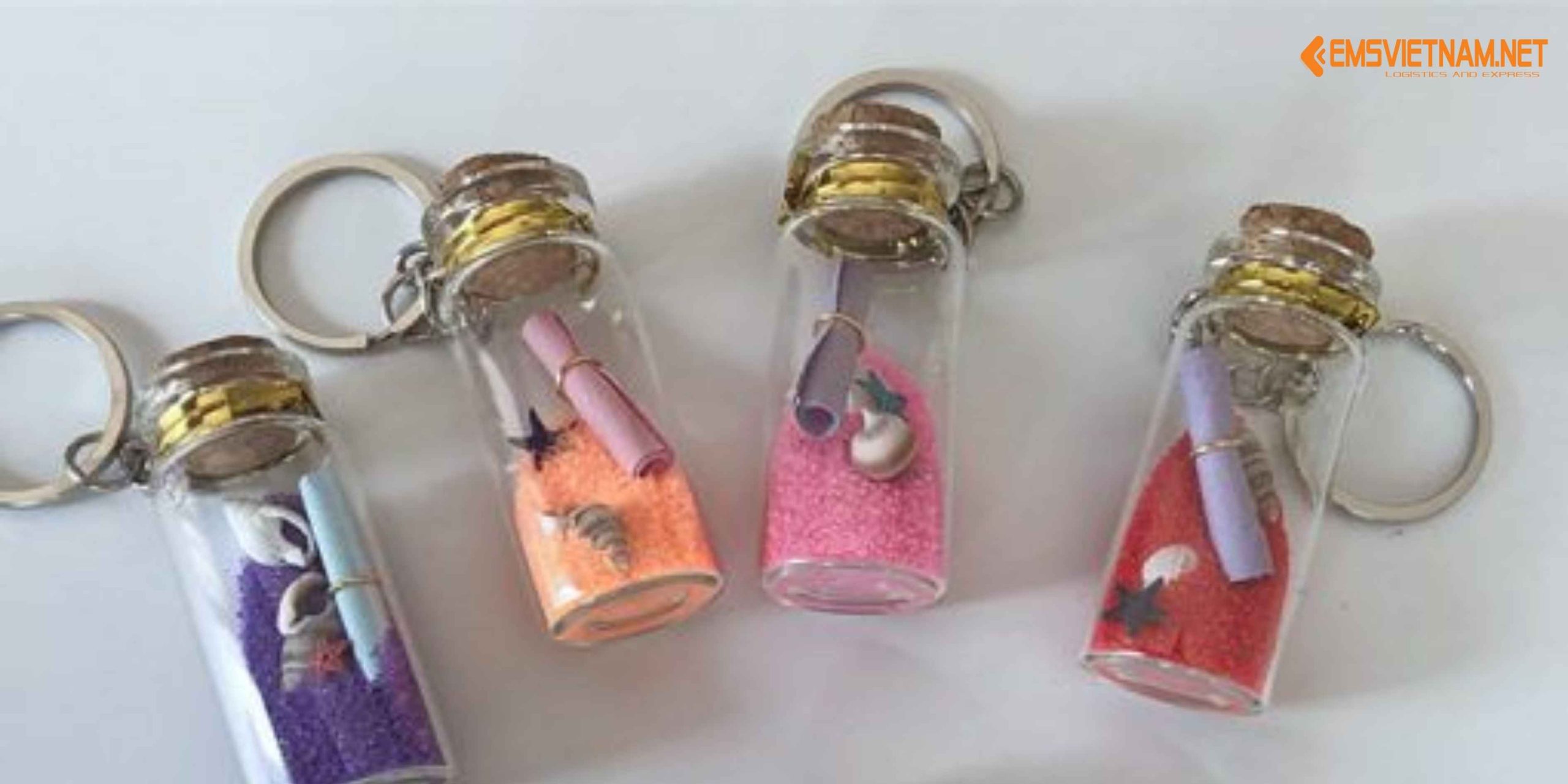 GỬI QUÀ LƯU NIỆM SANG MỸ: CÁCH GỬI AN TOÀN, NHANH VÀ TIẾT KIỆM