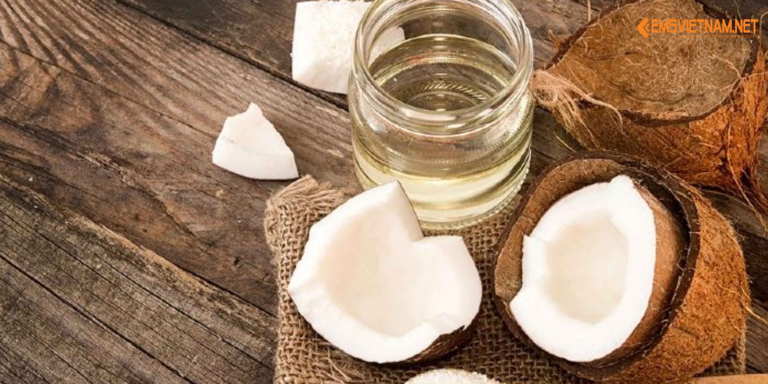 VẬN CHUYỂN DẦU DỪA SANG MỸ: QUY TRÌNH, LƯU Ý VÀ GIẢI PHÁP AN TOÀN