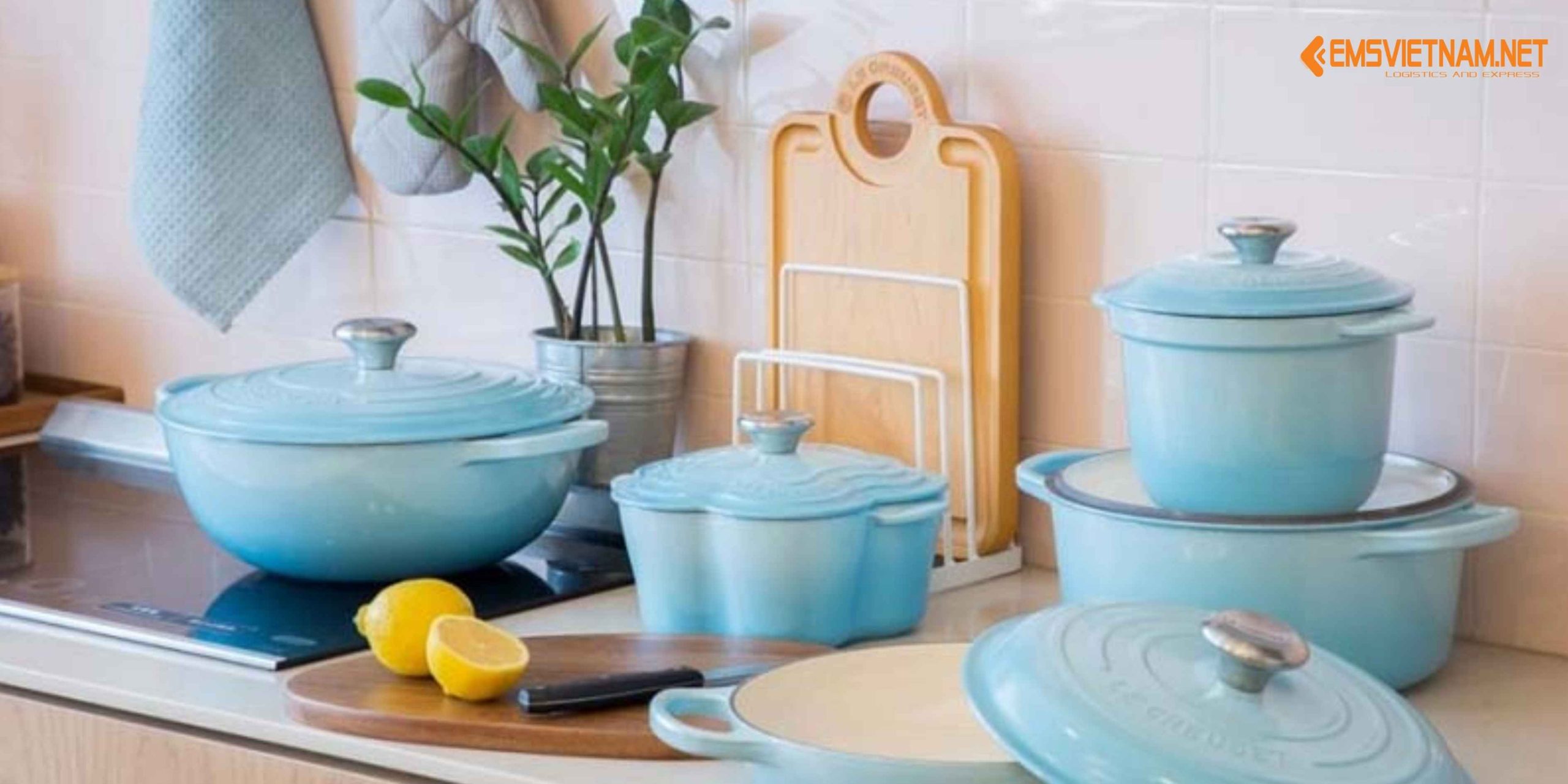 GỬI BỘ NỒI GANG TỪ VIỆT NAM SANG ĐỨC – NHỮNG ĐIỀU CẦN BIẾT ĐỂ HÀNG ĐẾN NƠI AN TOÀN