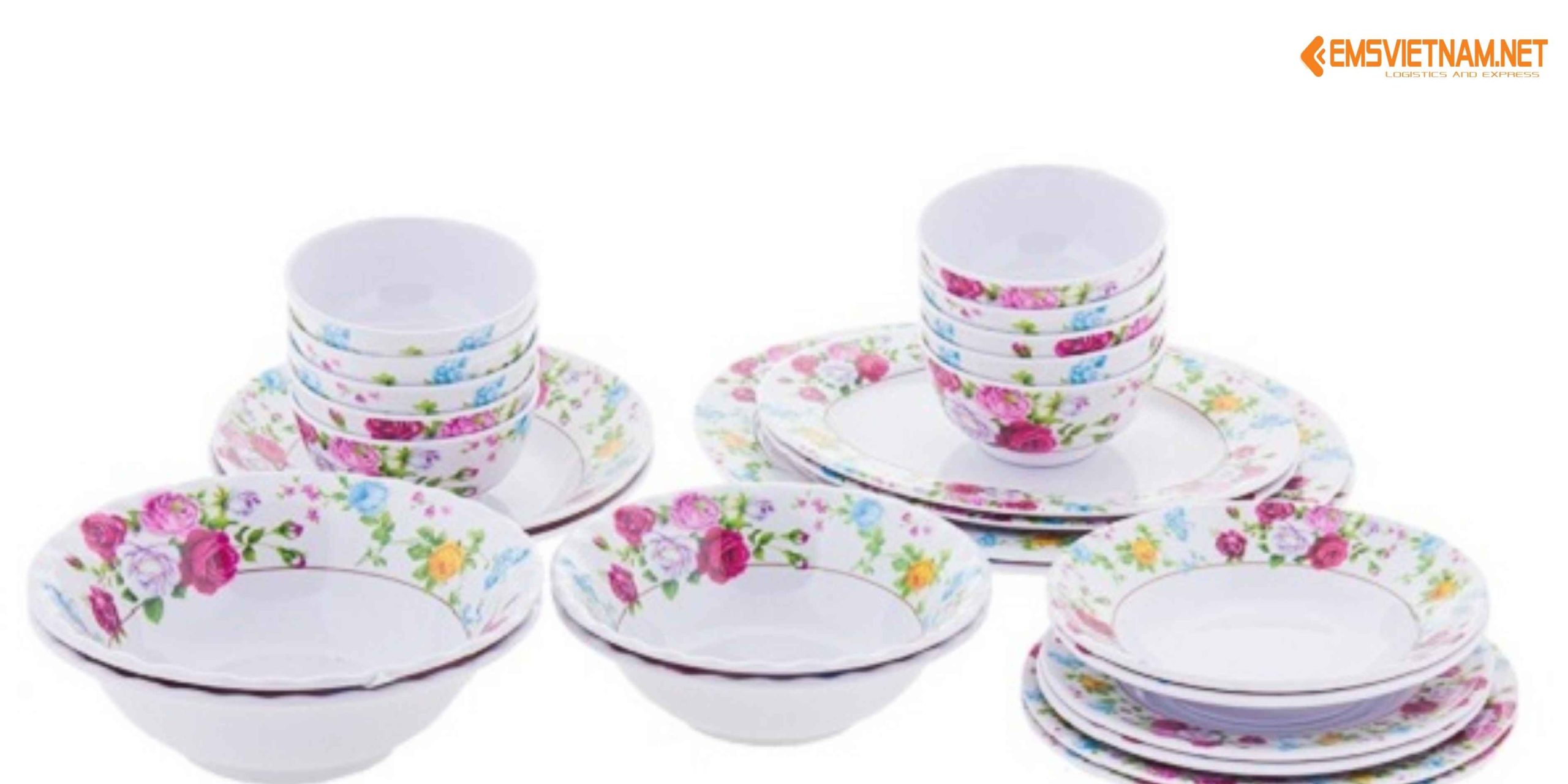 GỬI CHÉN BÁT NHỰA TỪ VIỆT NAM SANG MỸ – NHỮNG ĐIỀU CẦN BIẾT ĐỂ HÀNG ĐẾN NƠI NGUYÊN VẸN